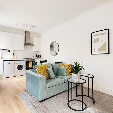 Stylish One Bedroom Apartment In Greater London Luaran gambar